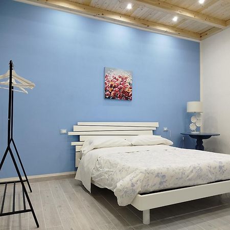 トラーパニIl Cortile Fioritoアパートメント エクステリア 写真
